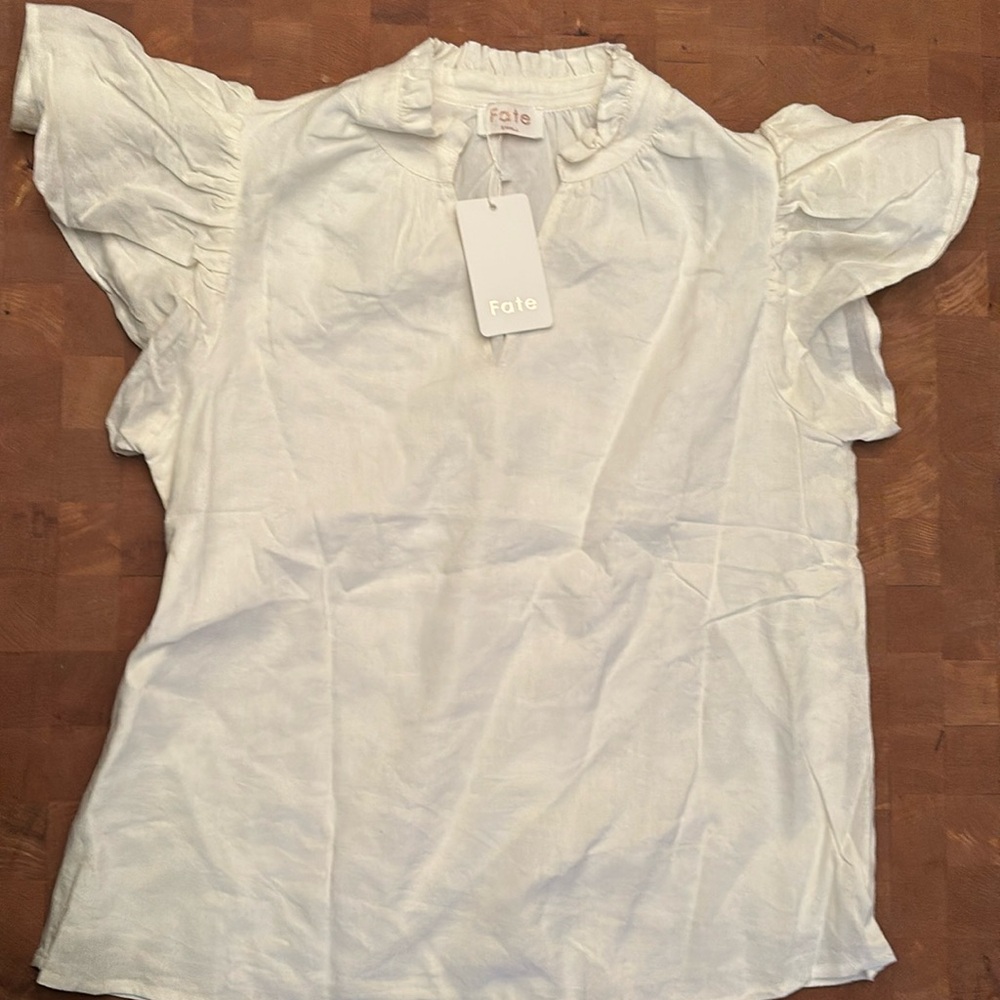 Fate top in white